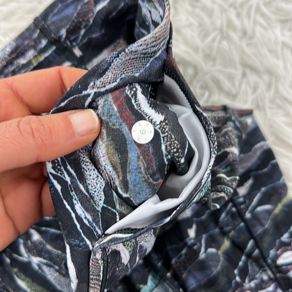 Lululemon Fast And Free 7/8 Tight Mini Sweatr Multi Black - Picture 6 of 7